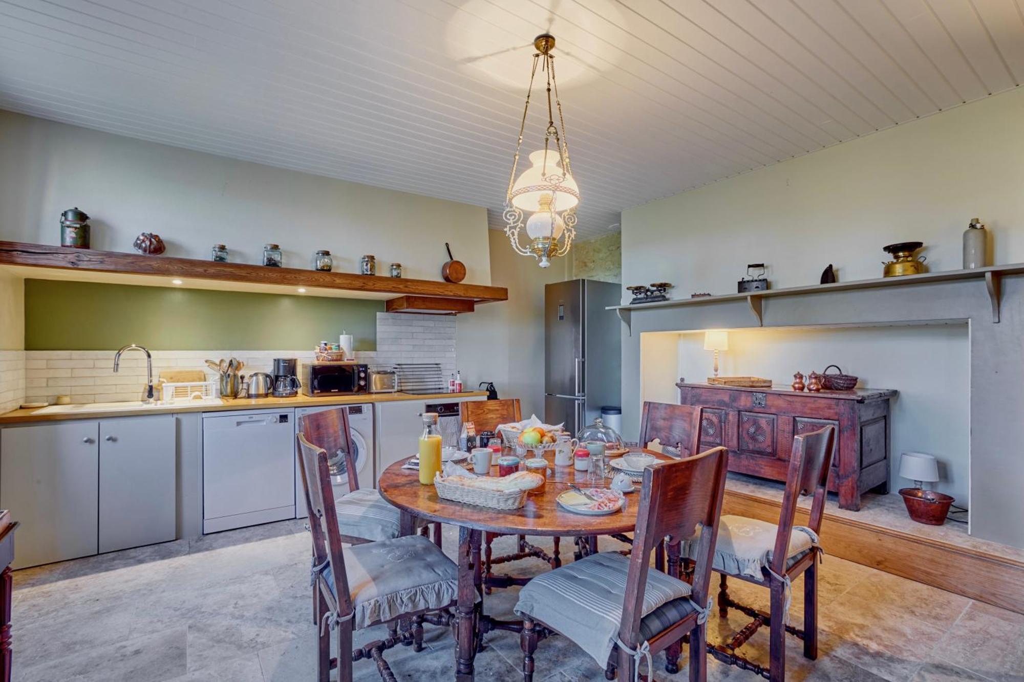 Valence-sur-Baise Chambres D'Hotes De Charme Avec Piscine - Le Clos Boissiere מראה חיצוני תמונה